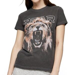 TOPSHOP • Grey Lion “Roar” Short Sleeve Graphic Tee, 4/6
